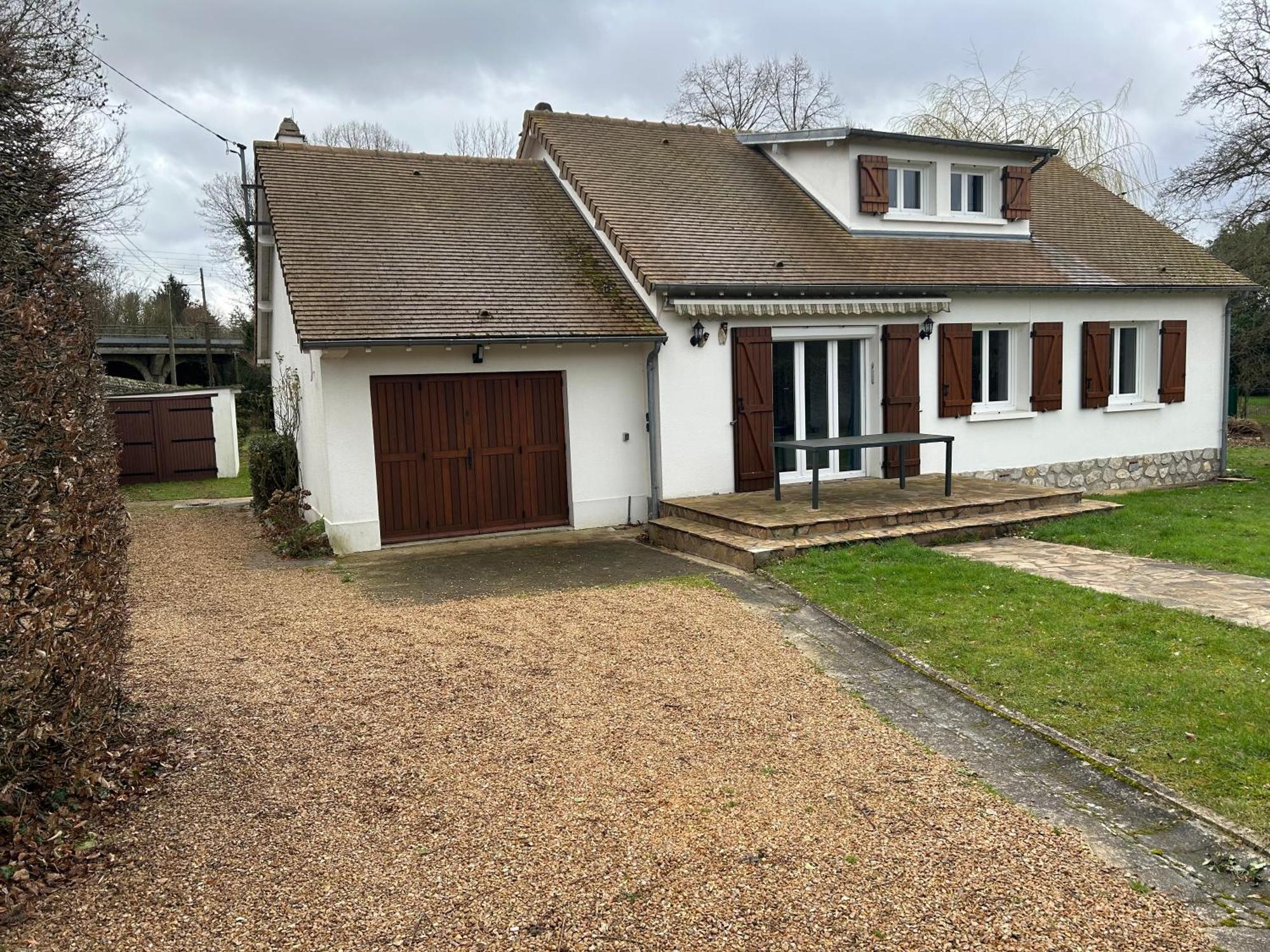 Maison Au Calme Avec Riviere A Cote De Chartres Saint-Prest Bagian luar foto